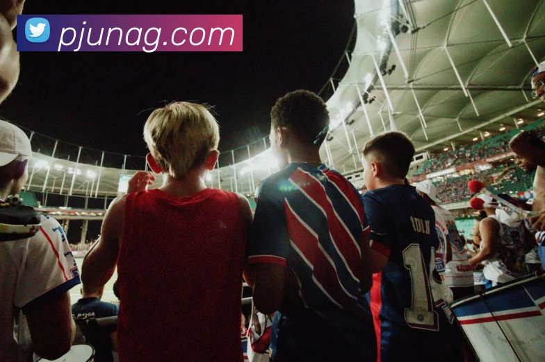 扫码下载 App